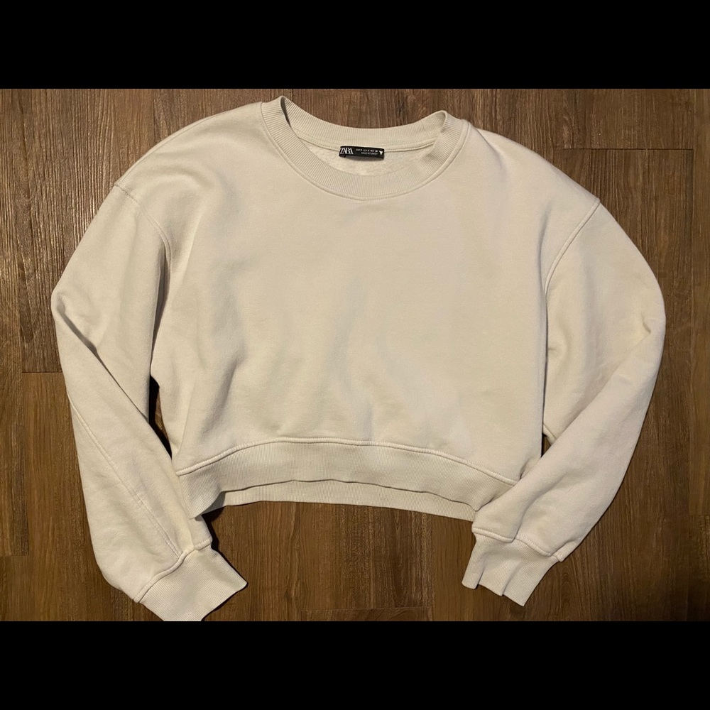 Zara cropped sweatshirt beige
